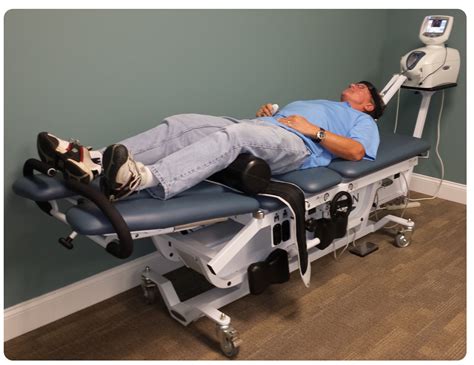 SPINAL DECOMPRESSION .